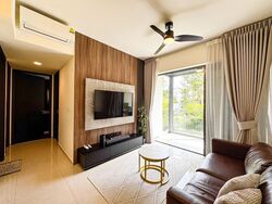 The Gazania (D19), Condominium #534811671